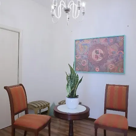 Savoia International_lt_bari Stazione